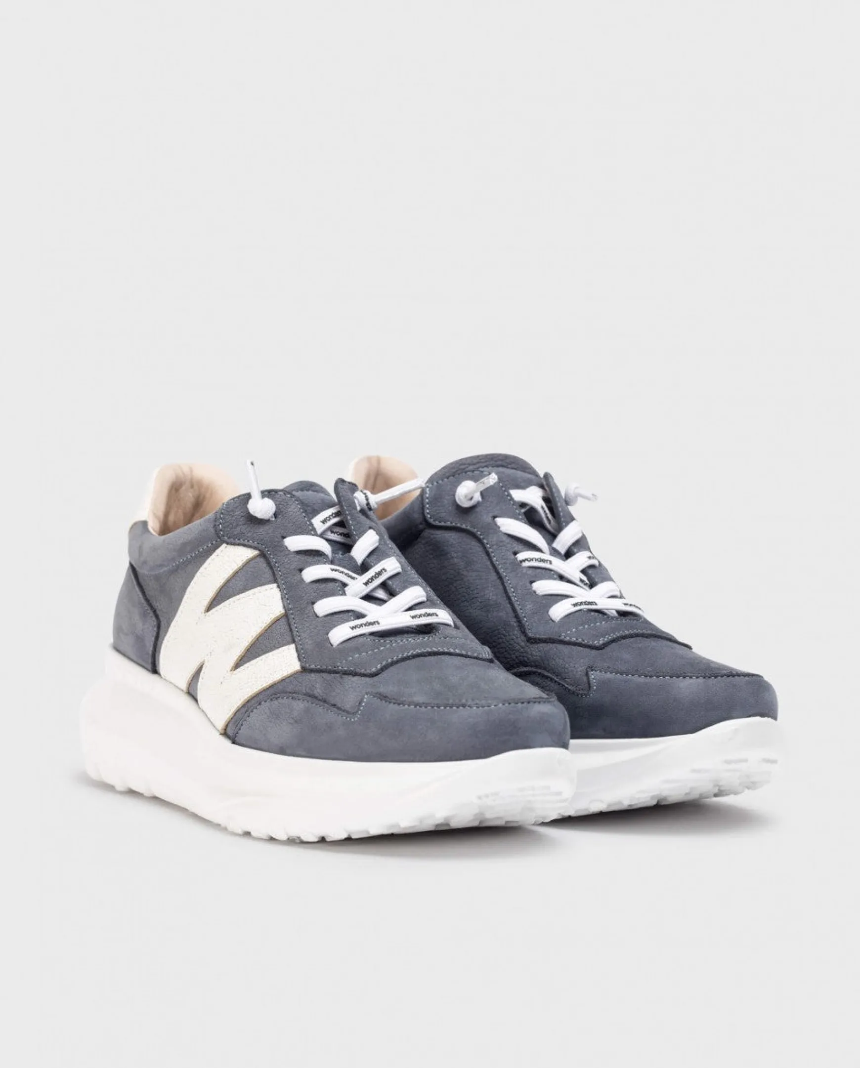 A4002 BALTIC NAVY/OFF WHITE