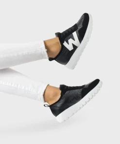 A2416 BLACK
