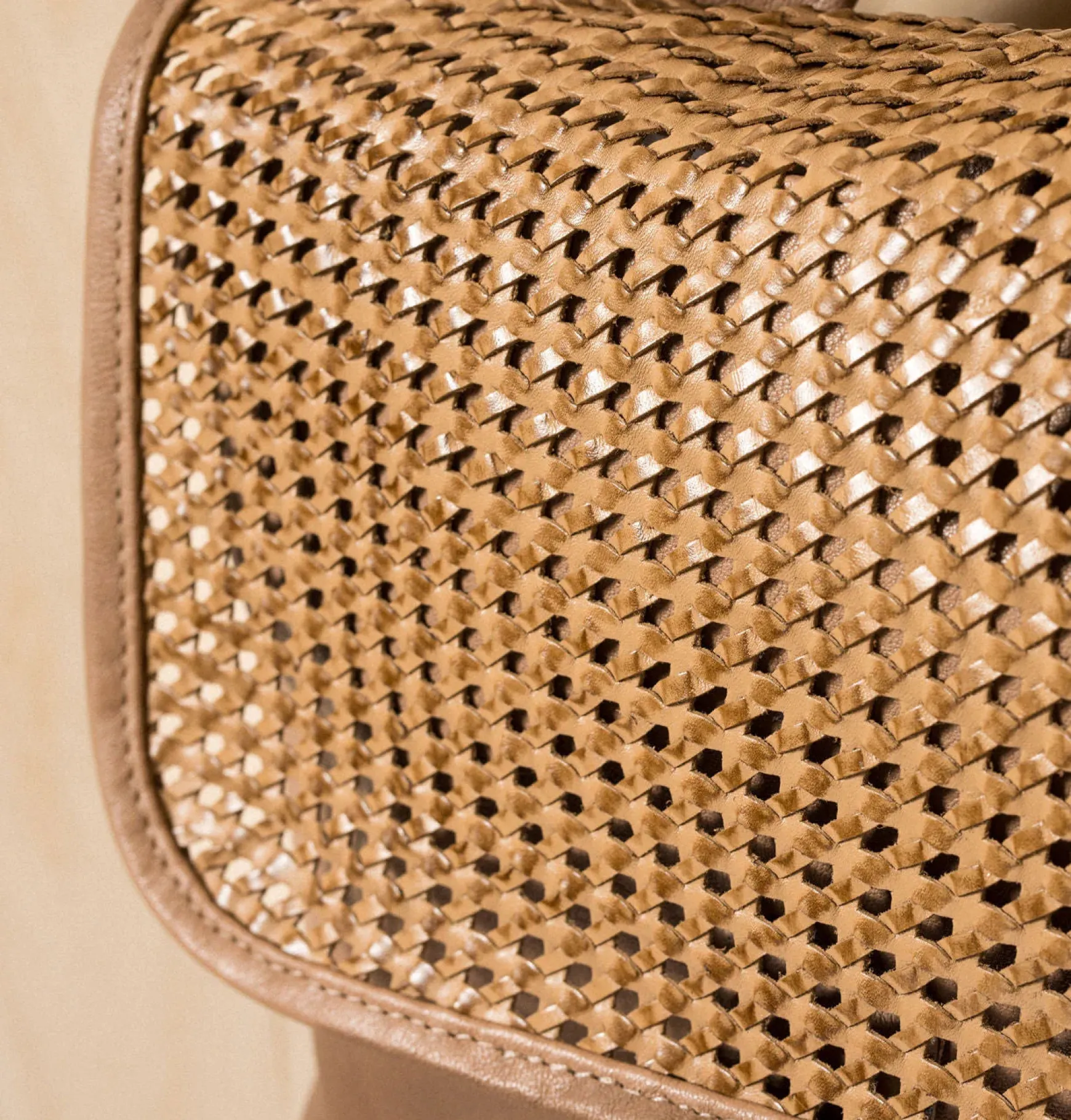 ALBA MESSENGER MOCCA