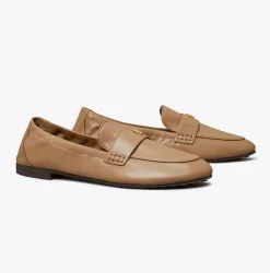 BALLET LOAFER ALMOND FLOUR
