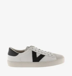 1126142 BLACK