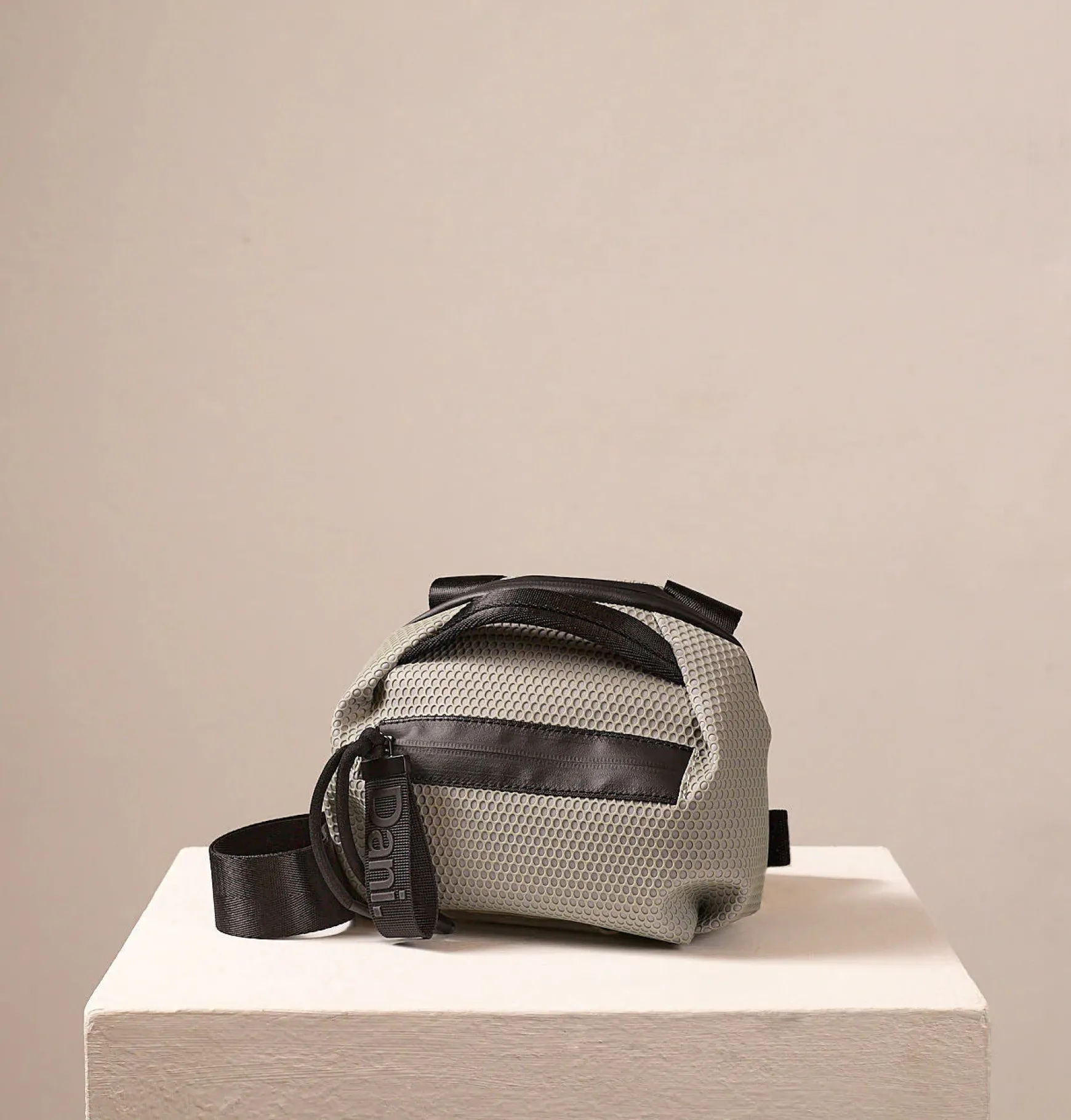 BONNIE MINI CROSSBODY AQUA