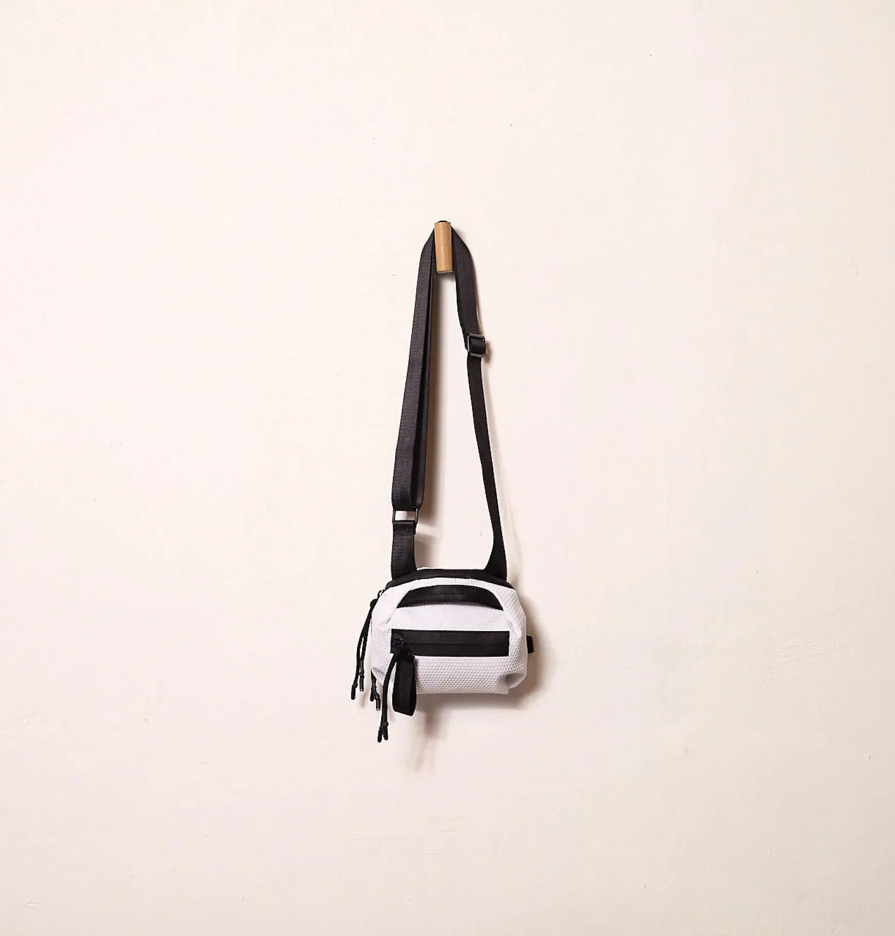 BONNIE MINI CROSSBODY SNOW
