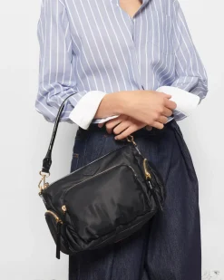 CHELSEA SMALL CROSSBODY BLACK
