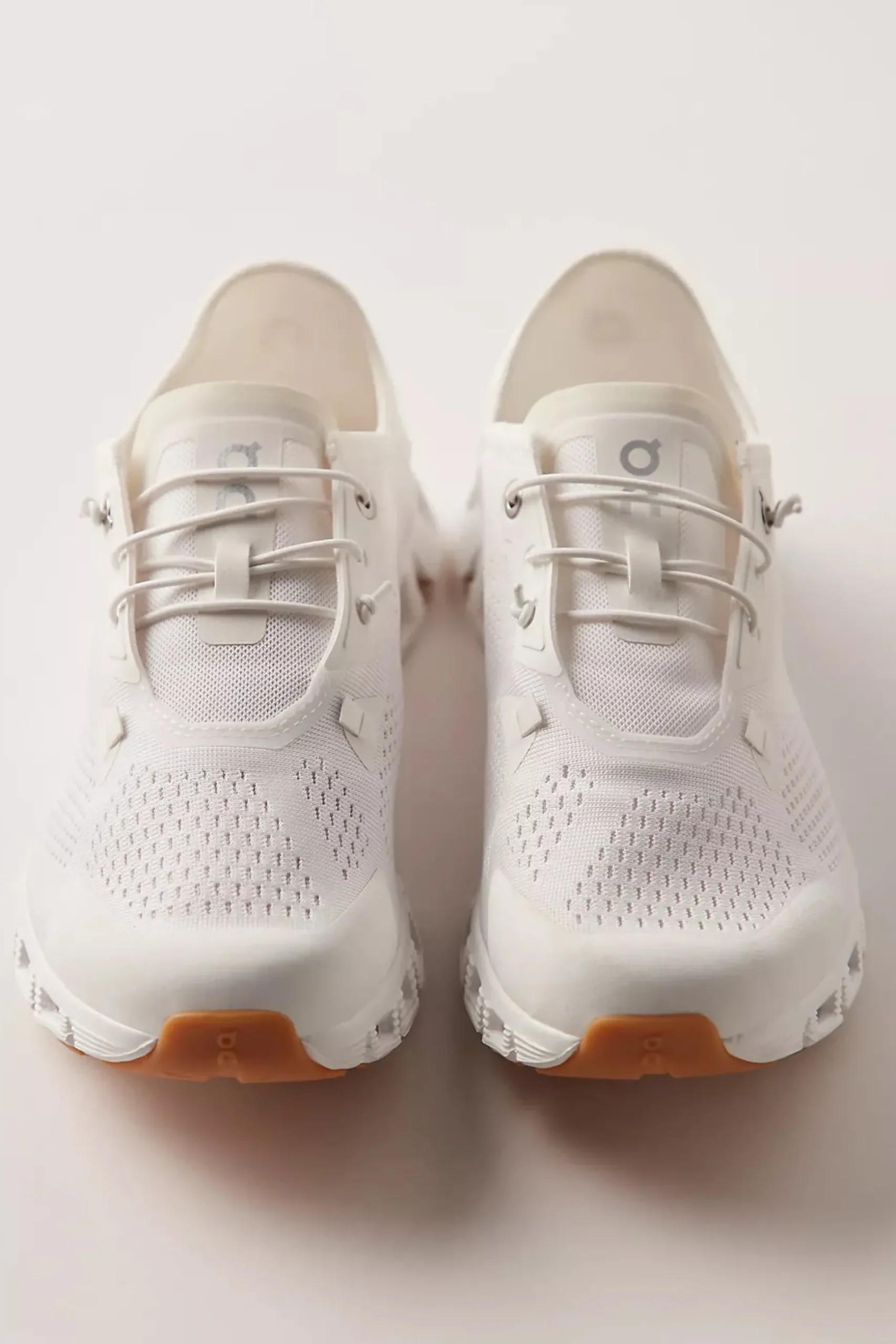 CLOUD5 COAST WOMEN ALL WHITE