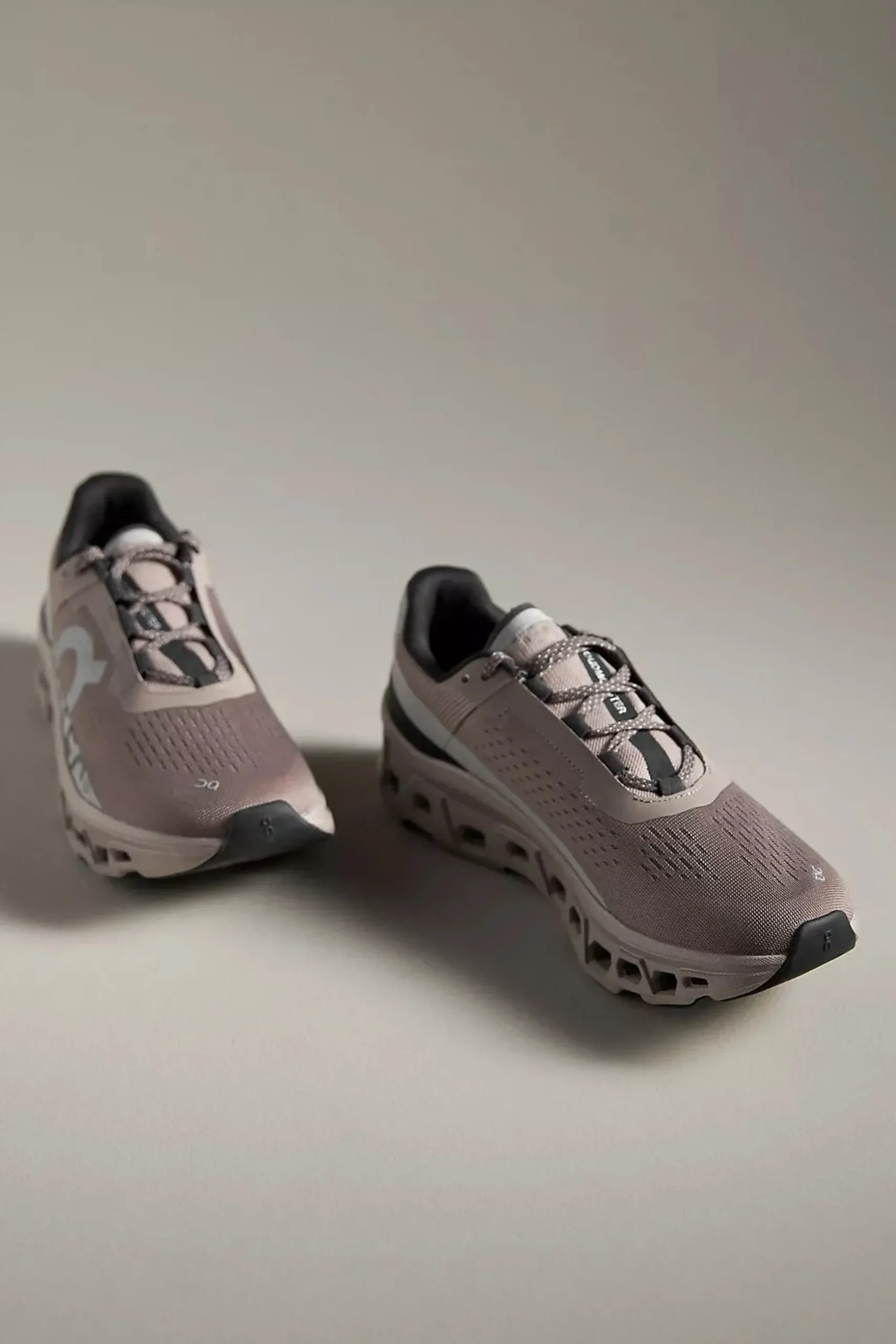 CLOUDMONSTER WOMEN CINDER FOG