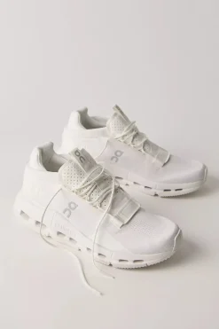 CLOUDNOVA2 WOMEN WHITE