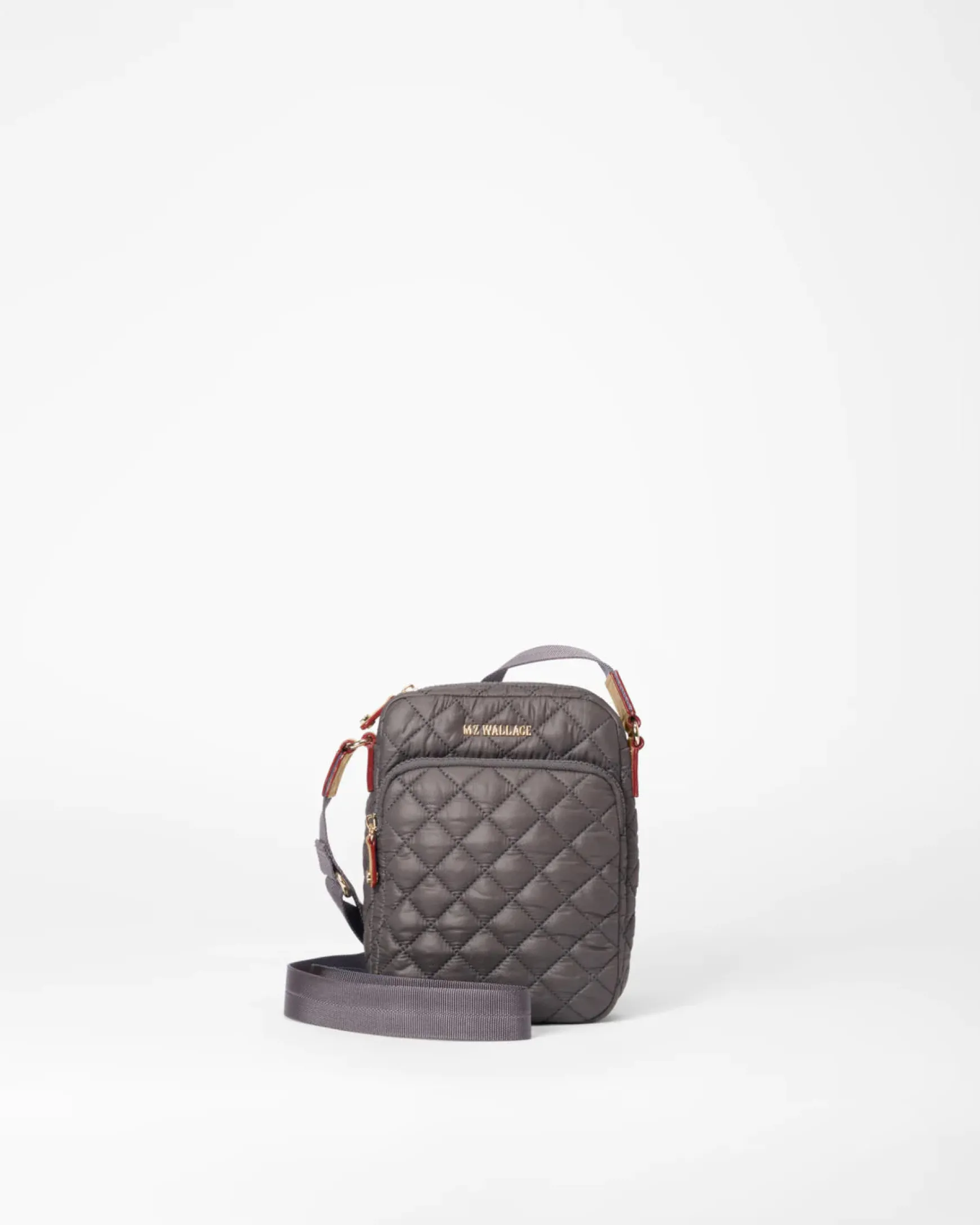 METRO CROSSBODY MAGNET