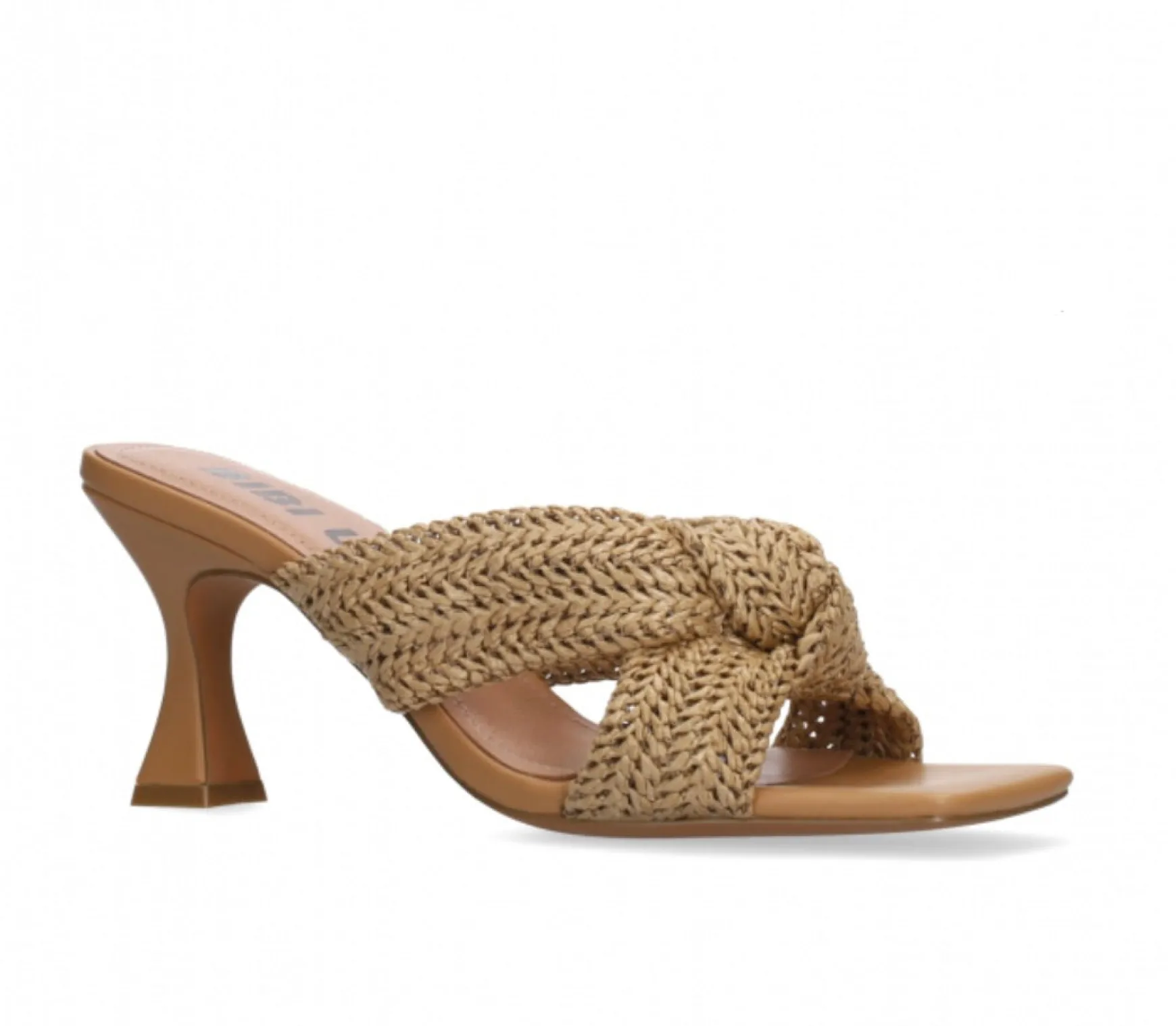 NICOLE CAMEL STRAW