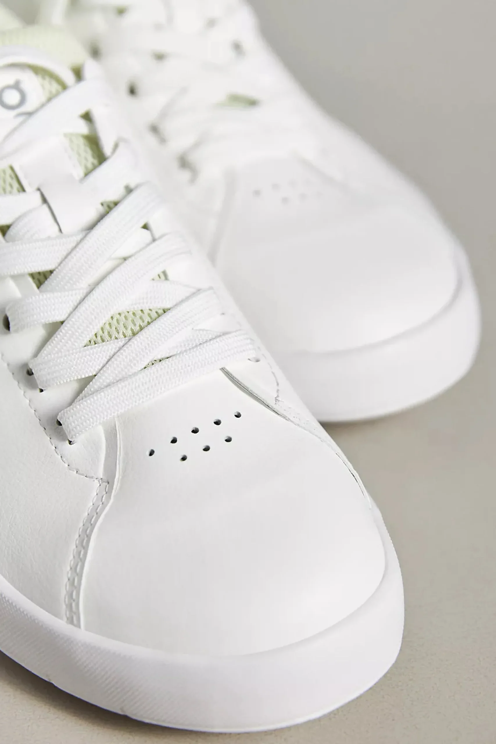 ROGER ADVANTAGE WOMEN WHITE/MAUVE