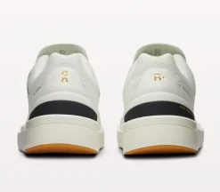 ROGER CENTER COURT PERFED WOMEN WHITE/BLACK