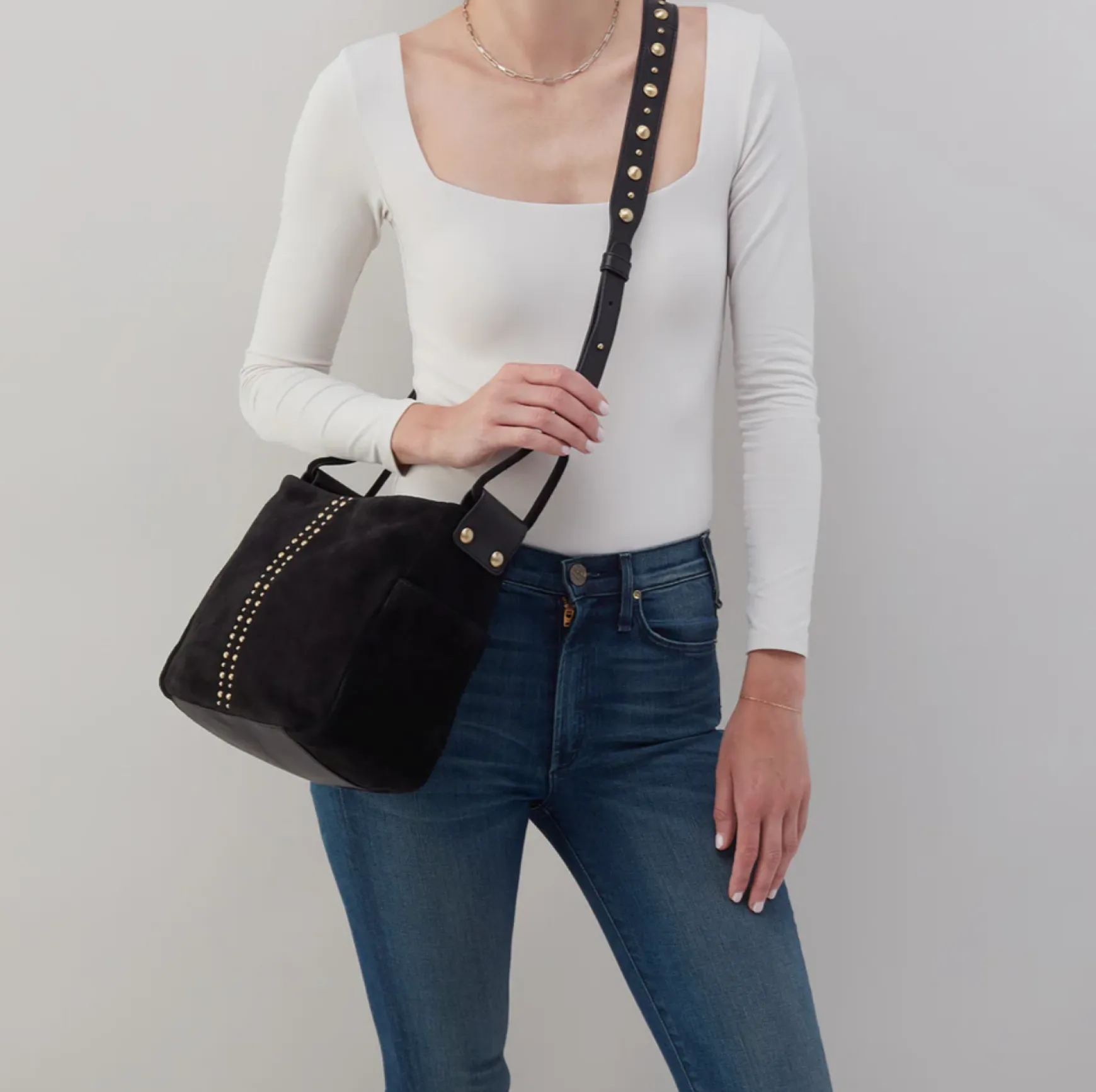 SHEILA CROSSBODY BLACK SUEDE