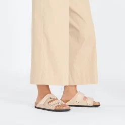 UJI NEW BEIGE NUBUCK