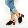WINNIE BLACK SUEDE